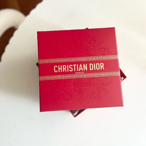 Christian Dior Red & Gold Embossed Gift Box - Picture 3 of 11